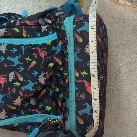 Bentgo All In One 15" Backpack - Picture 9 of 10